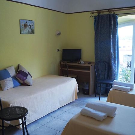 Hotel Stazione Novara Exterior photo