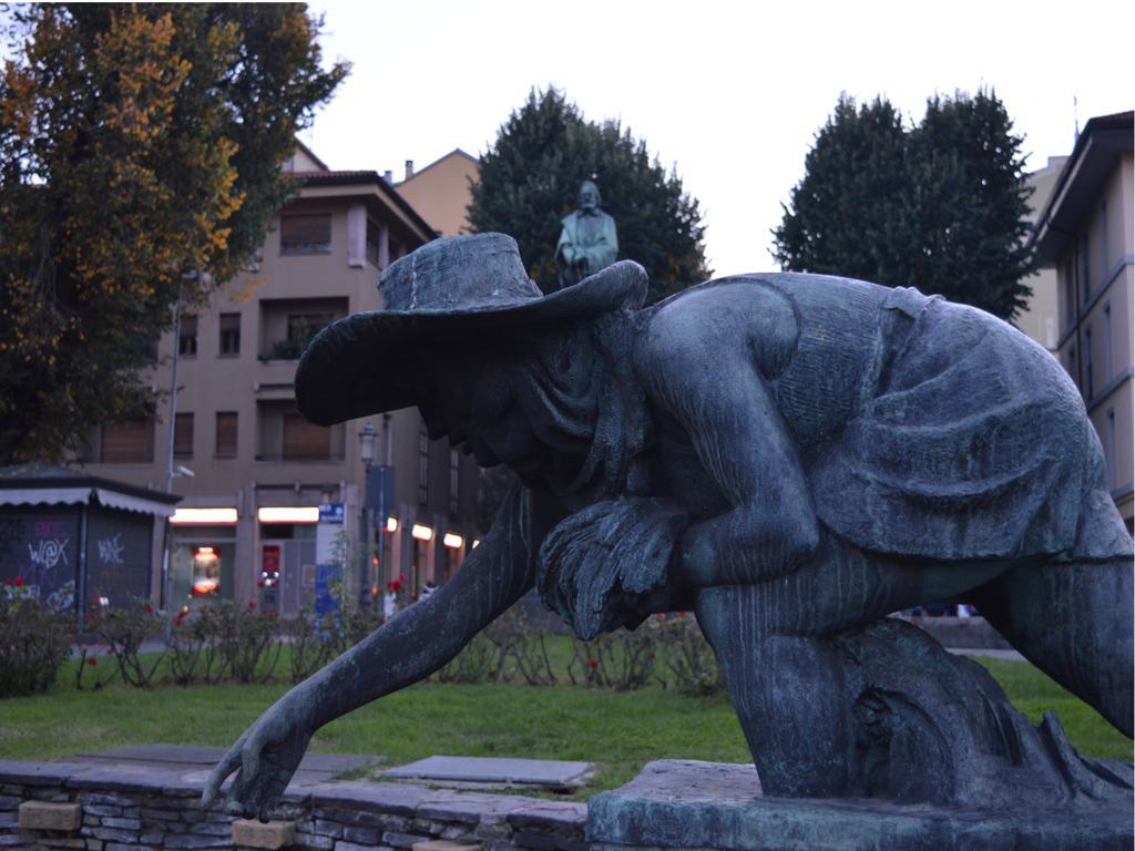 Hotel Stazione Novara Exterior photo