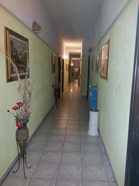 Hotel Stazione Novara Exterior photo